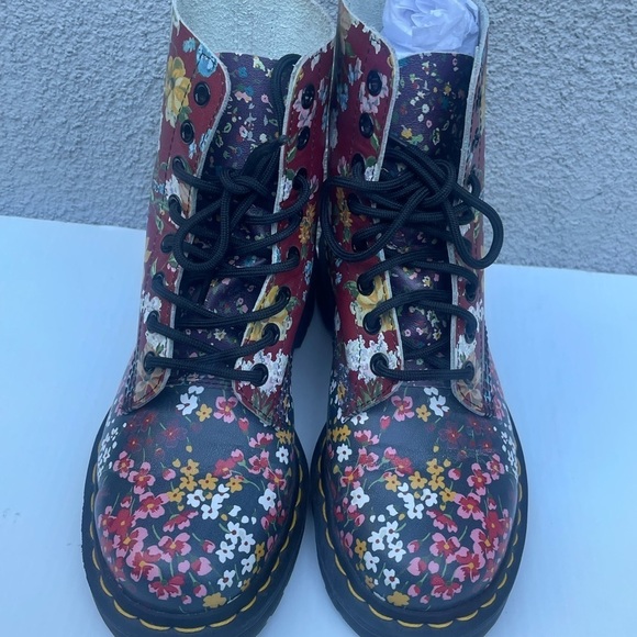 Dr. Martens 1460 Pascal Floral Clash Backhand Lace Up Combat Boots - Picture 5 of 11